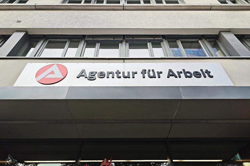 Arbeitslosigkeit in Niedersachsen und Bremen sinkt im September leicht