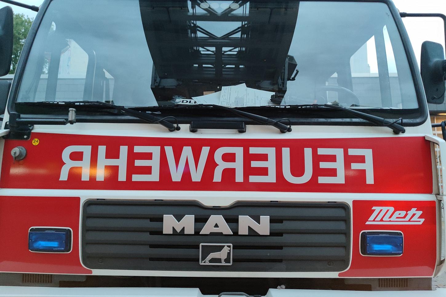 Dachstuhl eines leerstehenden Hauses in Barßel gerät in Brand