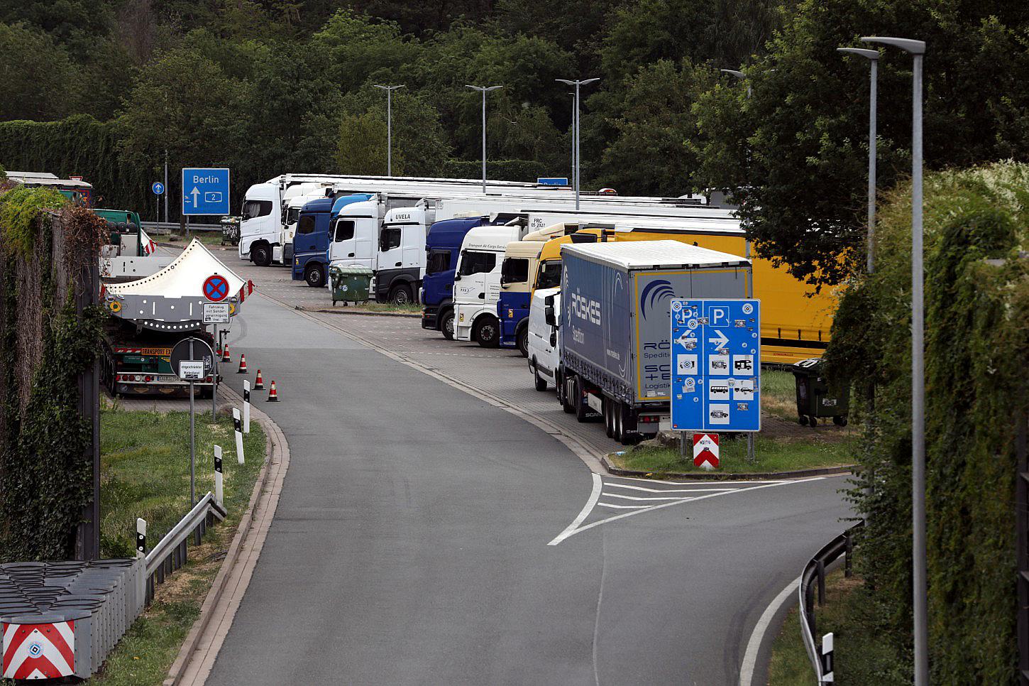 Zahl mautpflichtiger Lkws auf Autobahnen im August gestiegen