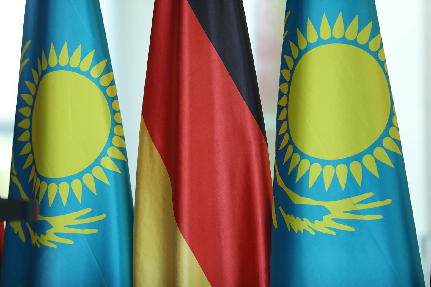 Kasachstan bietet Deutschland Rohstoff-Partnerschaft an