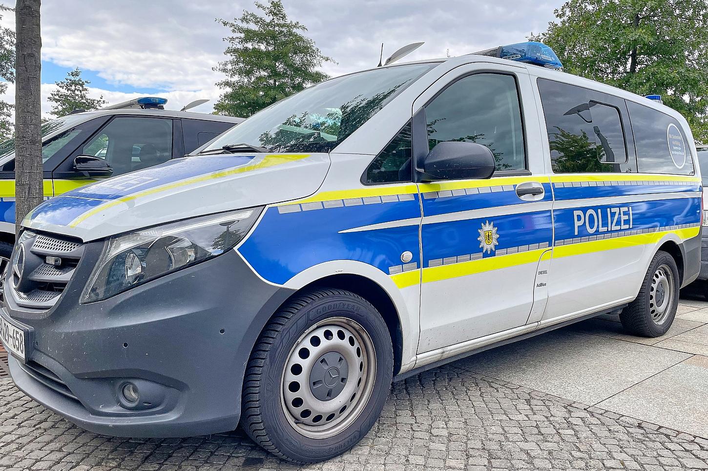Zwei Leichtverletzte nach Verkehrsunfall auf Jader Straße in Jade