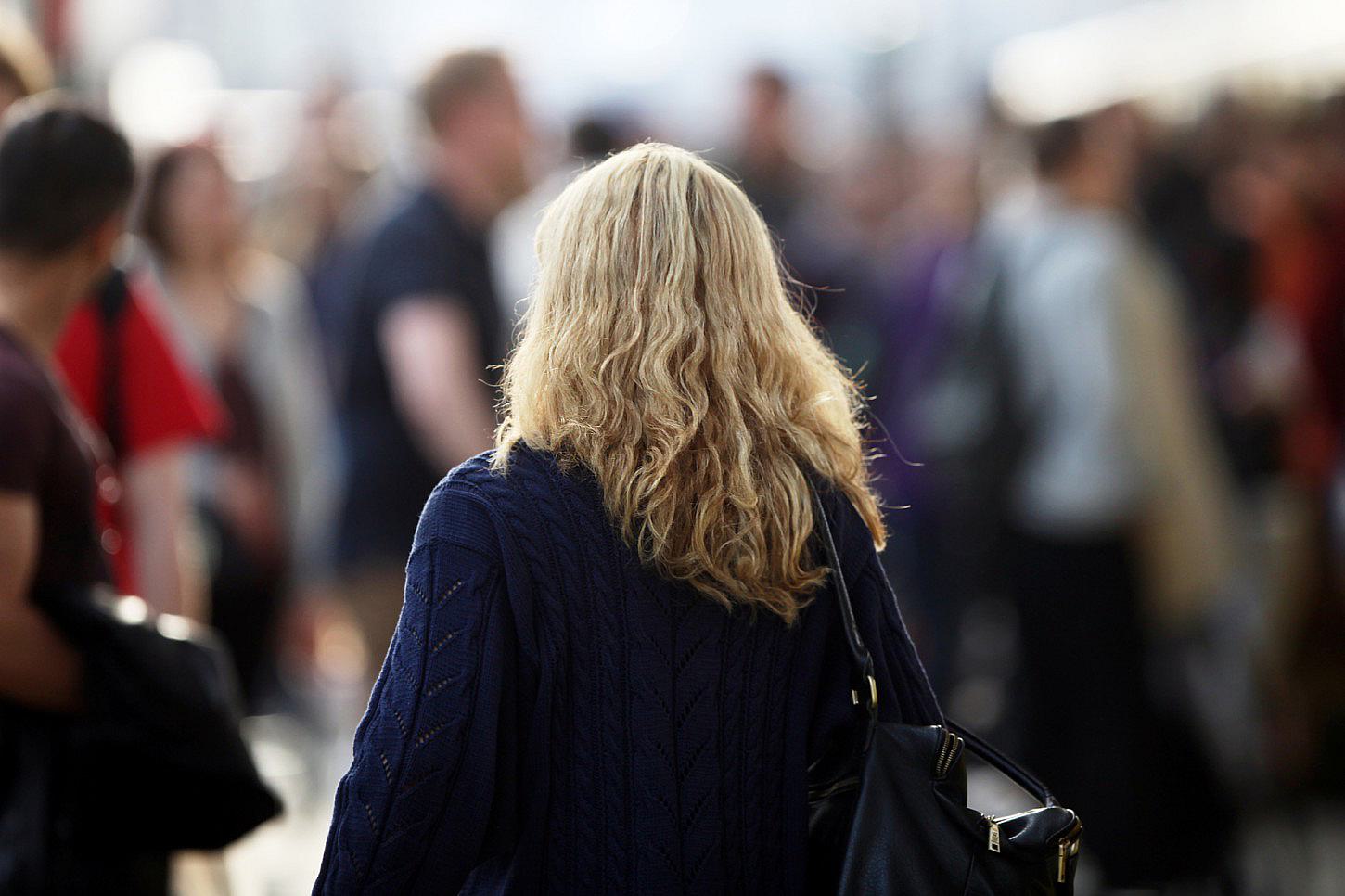 Analyse: Frauen zahlen höhere Zinsen für Kredite als Männer