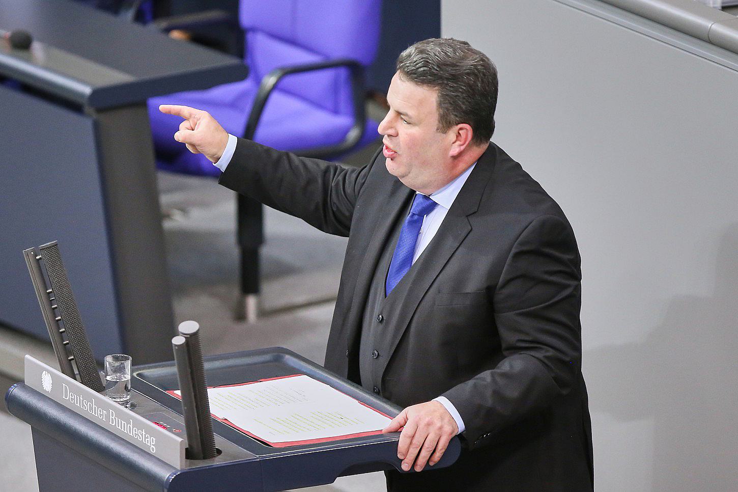 Heil kritisiert eigene Reden als „zu bürokratisch“
