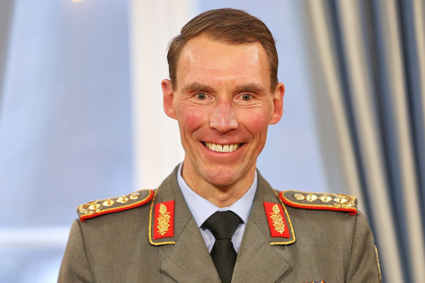 Heeres-Inspekteur drängt auf freien Starshield-Zugang für Ukraine