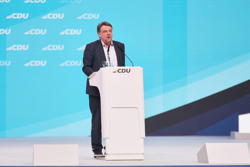 Radtke ruft Merz zu Kurswechsel in der CDU auf