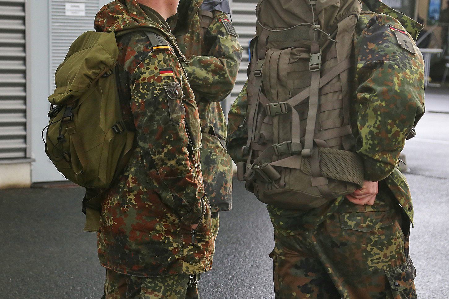 Kriegsdienstverweigerung: Zahl der zurückgenommenen Anträge steigt