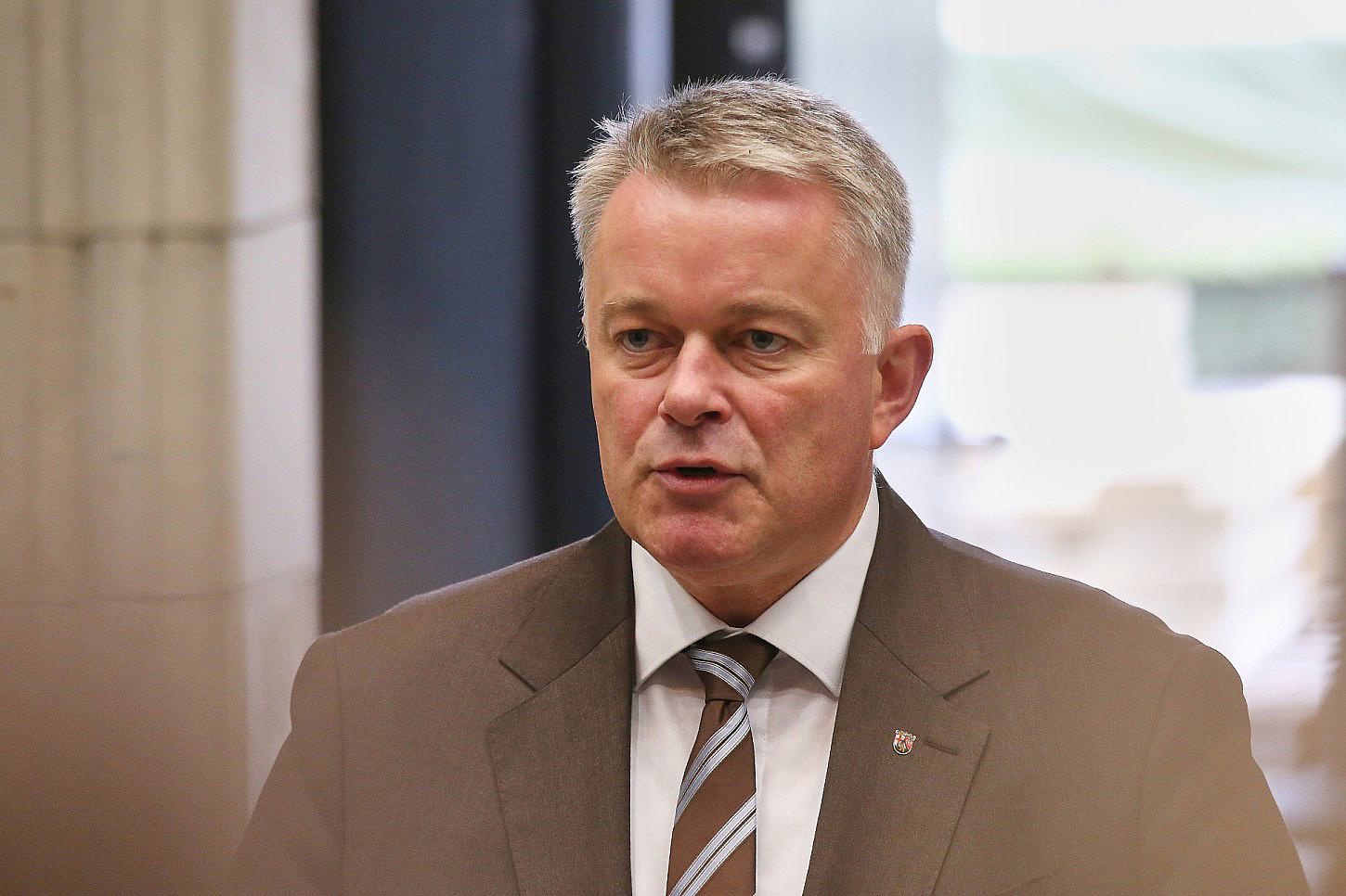 Schnieder weist Mitschuld-Vorwürfe nach Bas-Rücktritt zurück