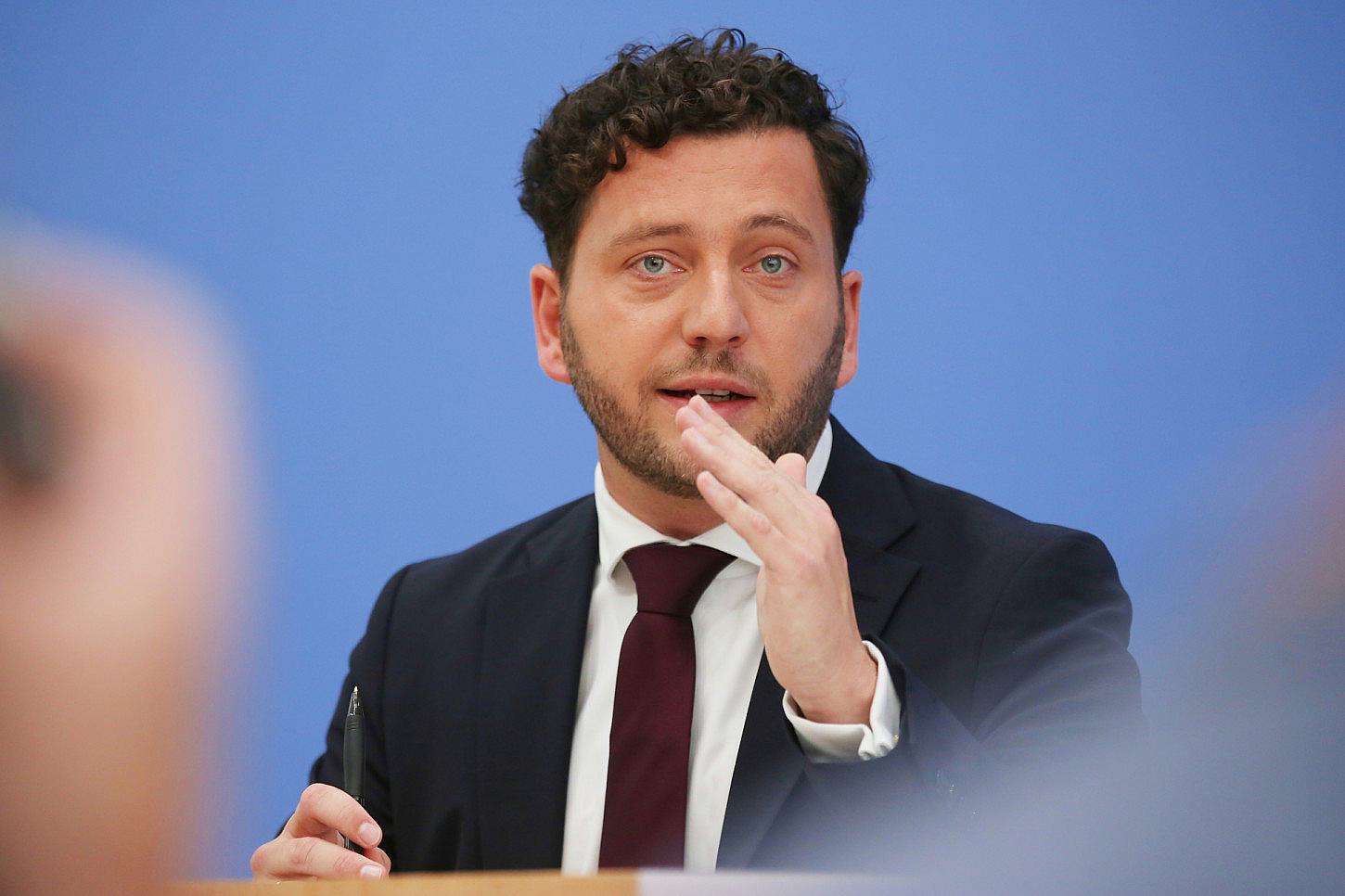 Banaszak warnt vor Kriminalisierung von Jugendprotesten
