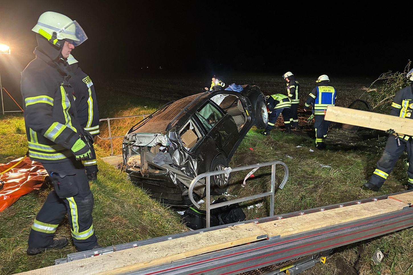 Zwei Verletzte nach Verkehrsunfall auf der A1 bei Sittensen