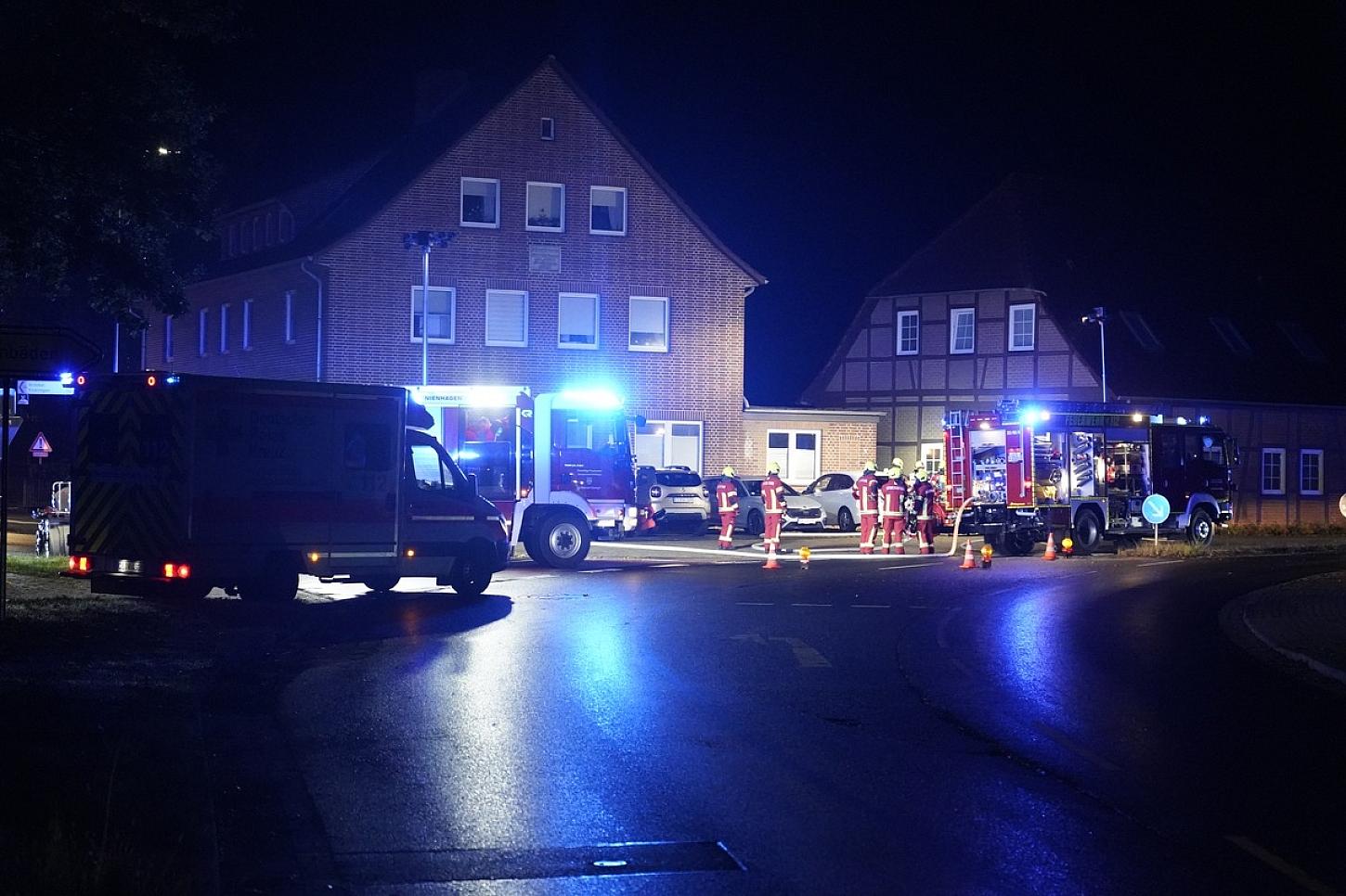 Sofa brennt in Wohngebäude in Wathlingen