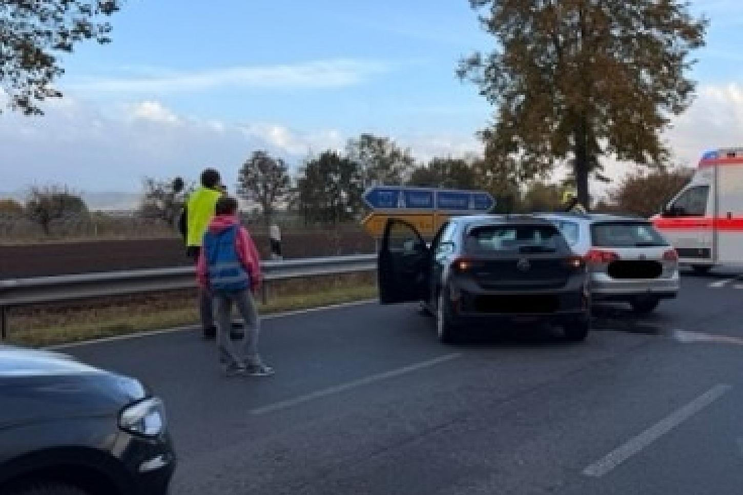 Zwei Leichtverletzte nach Unfall auf B 3 bei Einbeck