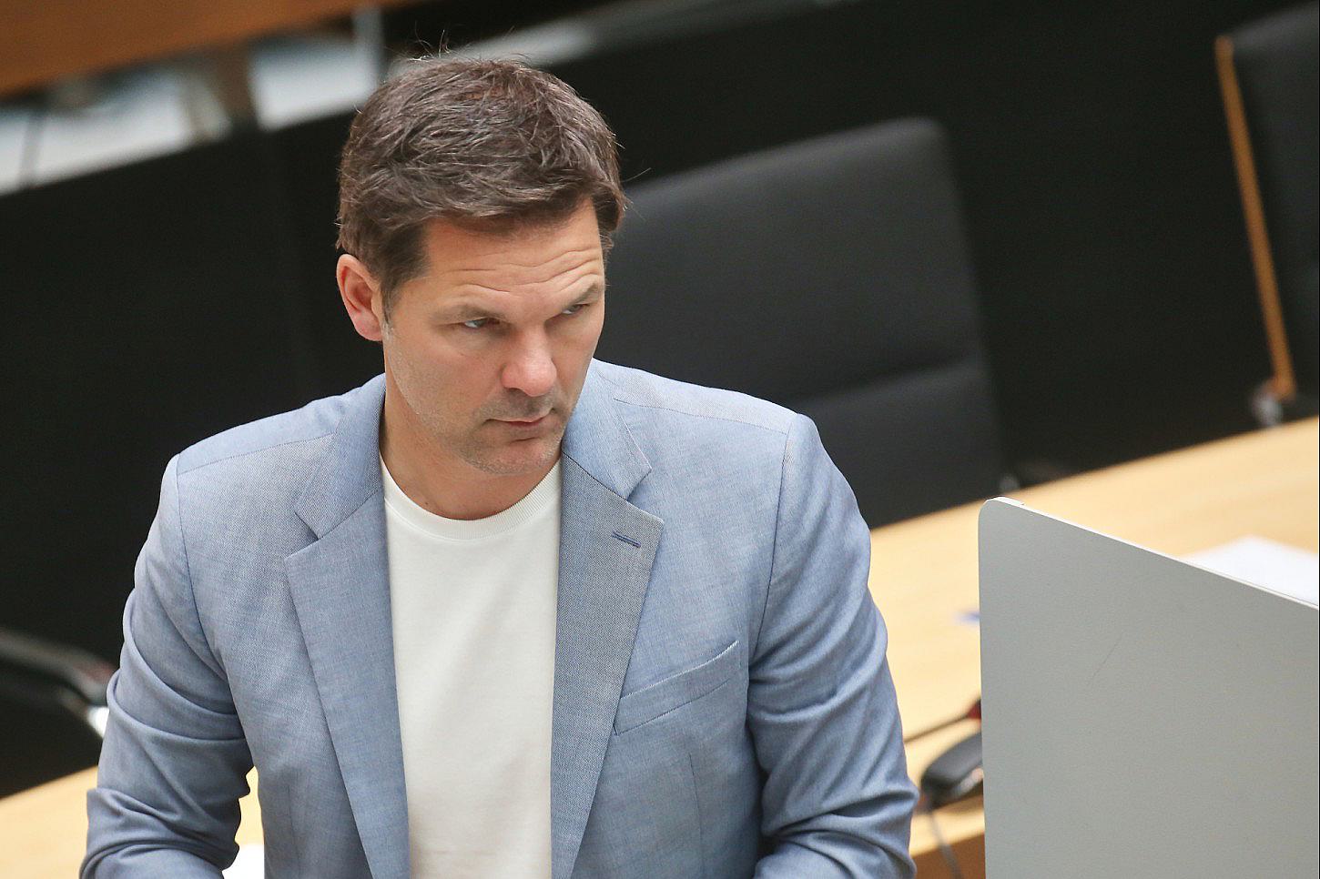 Berliner SPD-Chef Krach fordert härteren Kurs gegen Kriminelle