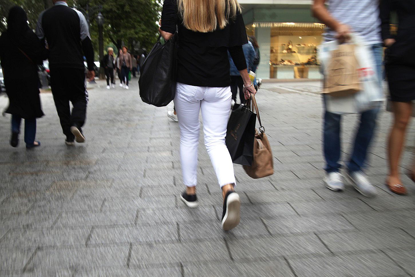 Verbraucherstimmung stabilisiert sich auf niedrigem Niveau
