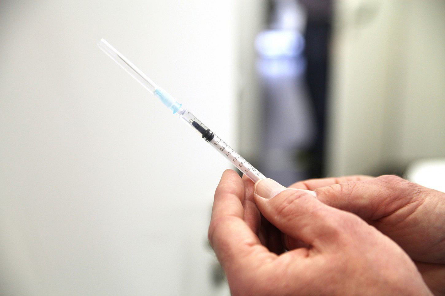 Sanofi drängt auf Klarheit über Standortklausel