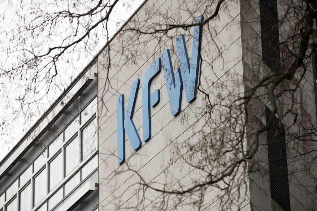 KfW-Studie zeigt enormen Finanzbedarf für Klimaneutralität