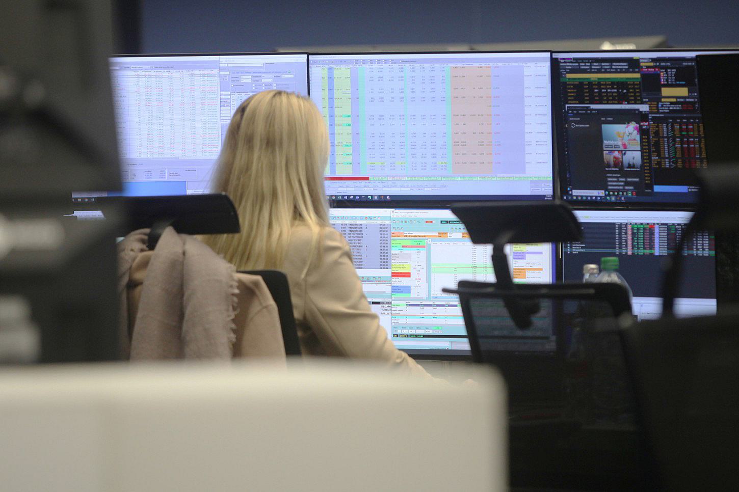 Dax bleibt am Mittag im Plus – Zalando-Aktien gefragt