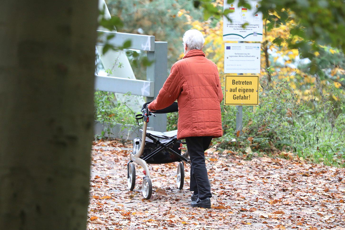 Merz beharrt auf Abschaffung von Rente mit 63