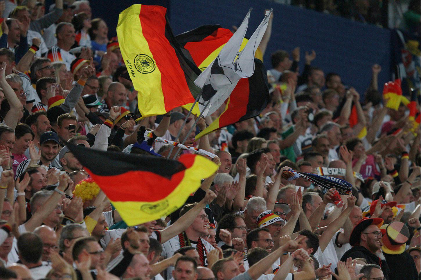 Vor DFB-Spiel gegen Griechenland: Klopp lässt Torwartfrage offen