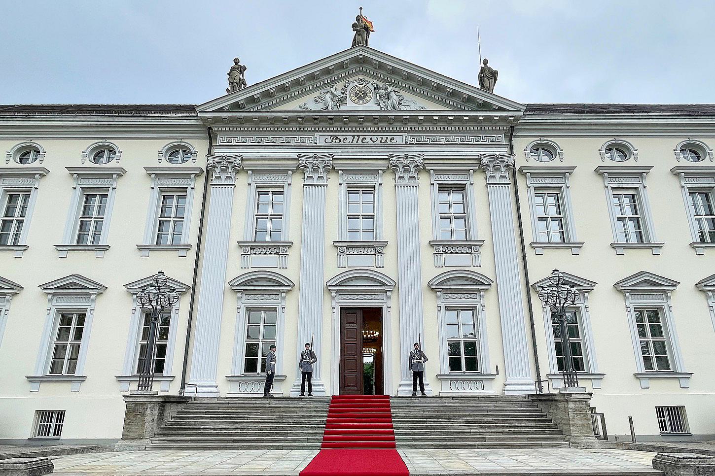 SPD und Grüne pochen auf Frau für Steinmeier-Nachfolge