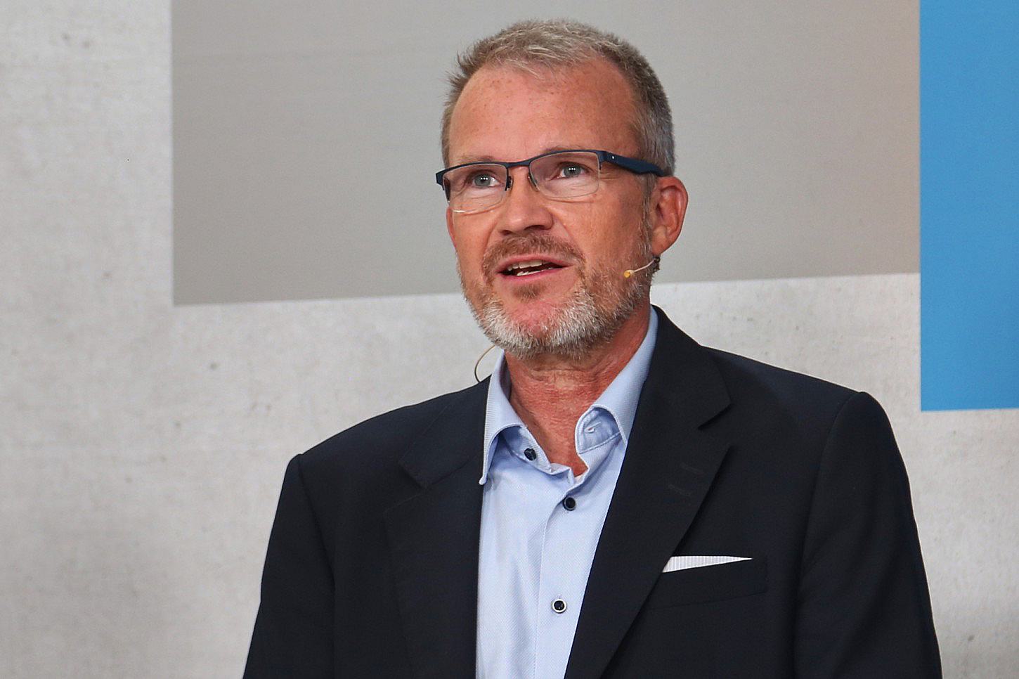 TK-Chef will Abschaffung von PKV und GKV