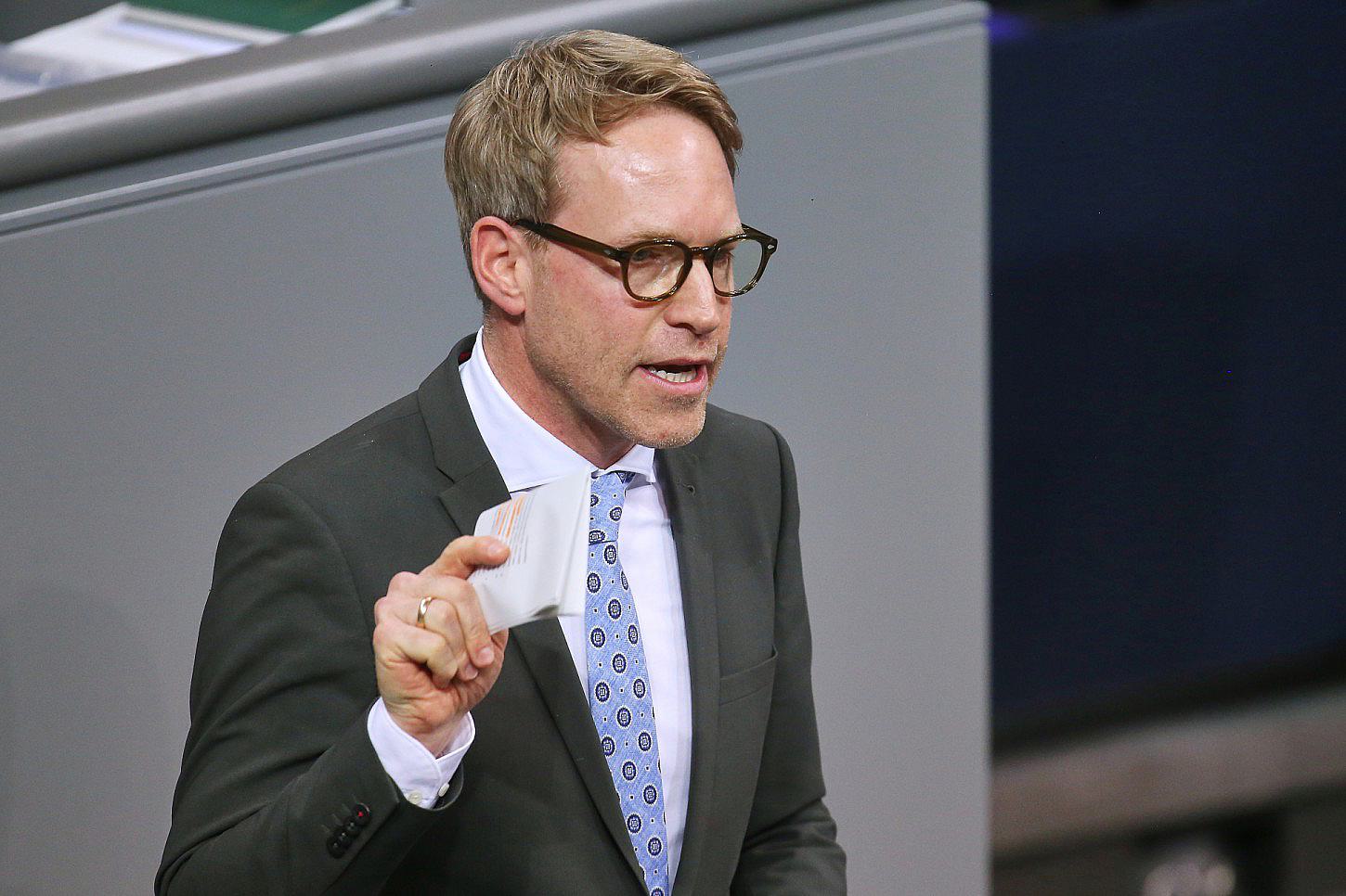 CDU sieht in Unruhen in Frankreich Warnsignal für Deutschland