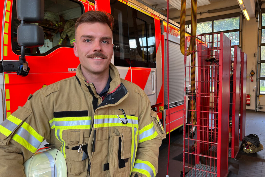 Von Vollbrand bis Schildkröte: Die Ausbildung bei der Feuerwehr
