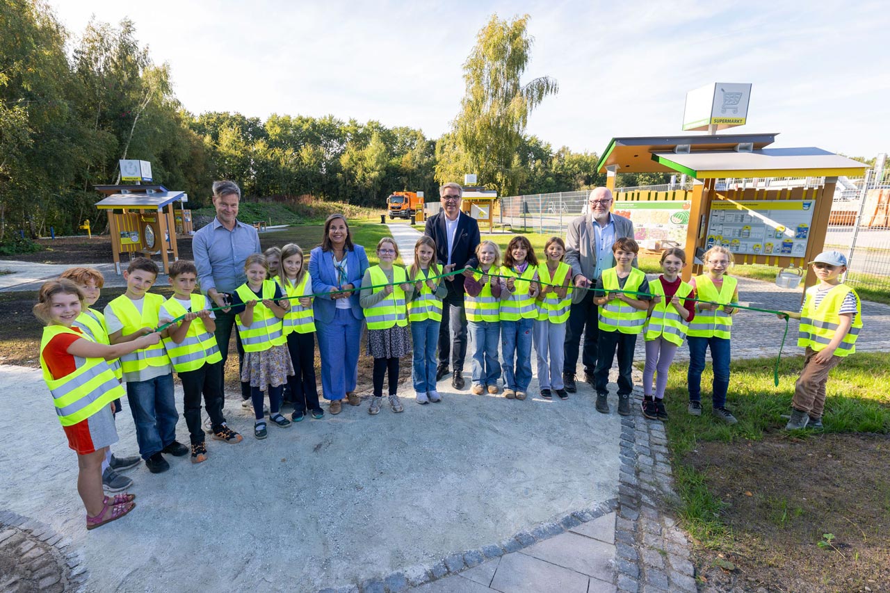 Gestern wurde der Lernpfad und Ressourcen-Route Loop Oldenburg eröffnet.