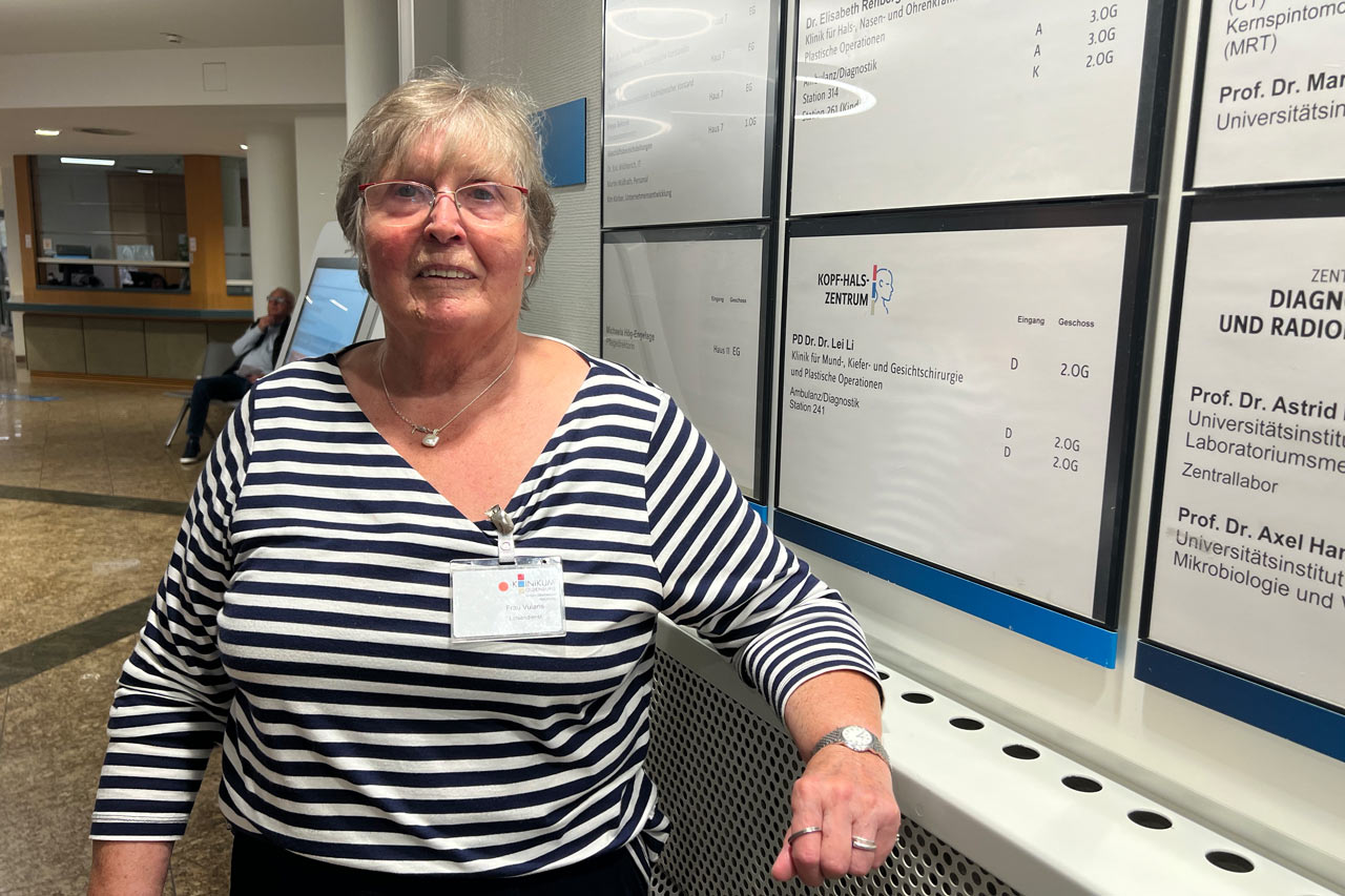 Karin Vulans ist eines der ersten helfenden Hände im Klinikum Oldenburg.